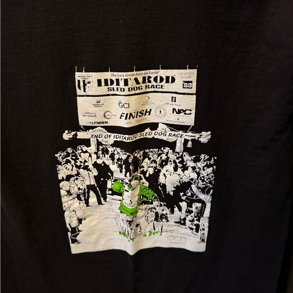 Hanes Iditarod 2023 Black Short Sleeve Graphic Tee - Picture 2 of 5